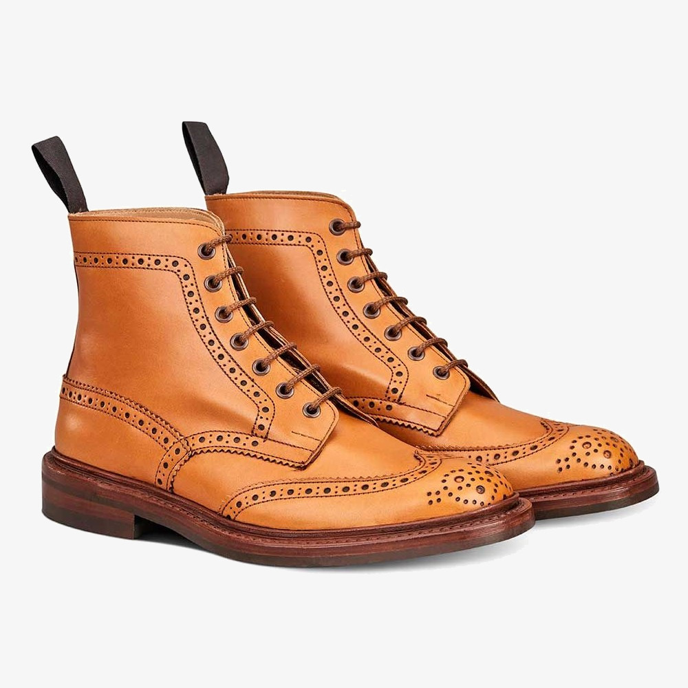 Tricker's Stow acorn antique lace up brogue boots