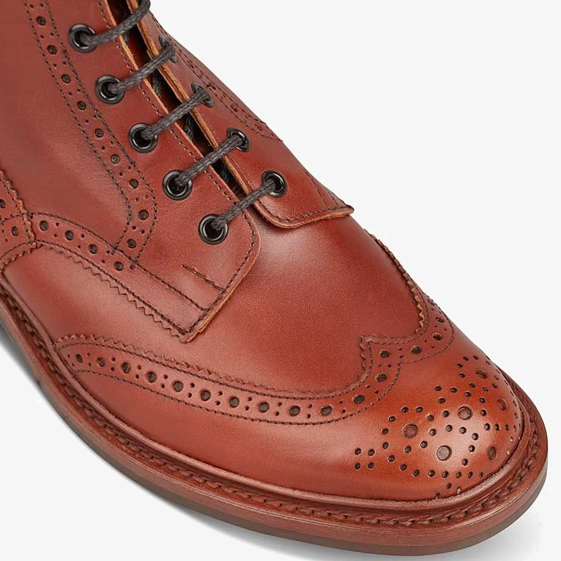 Tricker's Stow marron antique lace up brogue boots